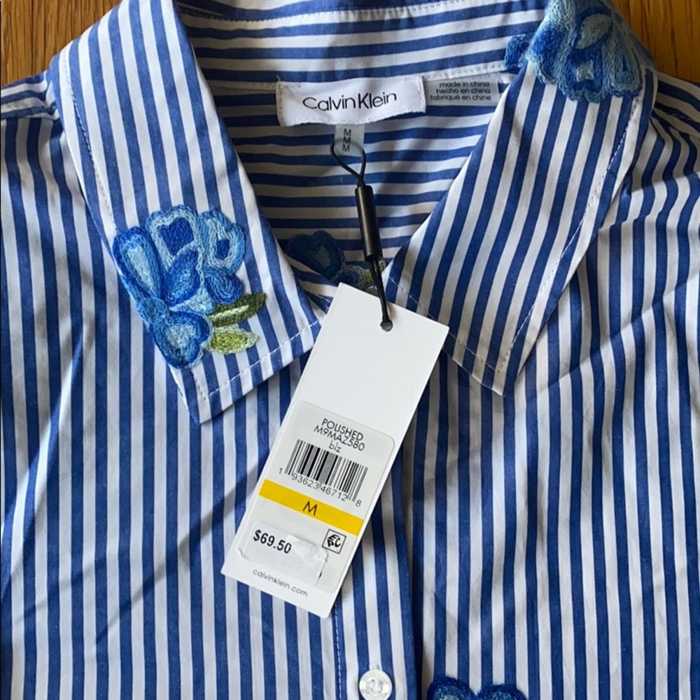 Calvin Klein button down shirt. - Picture 3 of 5